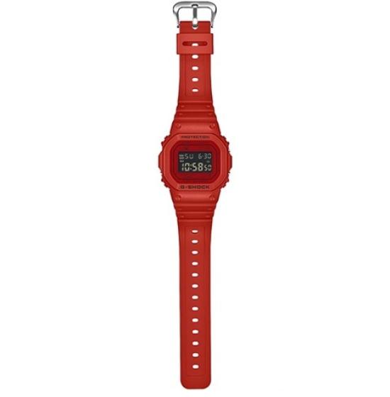 Special CASIO ICONIC RED Series Digital Shockproof 20 ATM Water Resistant Watch Price! G-SHOCK DW-5600RRB-4JF