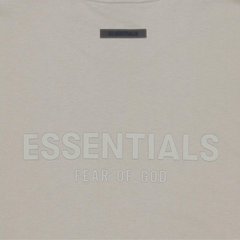 Fear of God Essentials SS21 Long Sleeve T-shirt with Minimalist Logo Unisex Tops Moss FOG-SS21-585