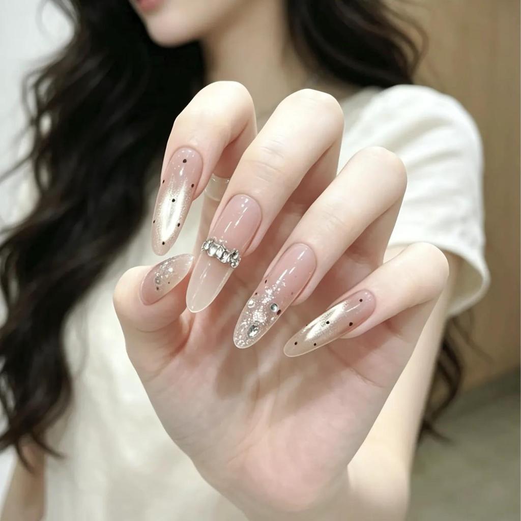 French Cat Eye Polka Dot Rhinestone Press-on Nails – Sparkling Retro Manicure with High-End Feel