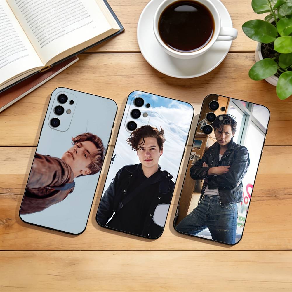 Cole Sprouse Handyhülle für Samsung S25,S24,S21,S22,S23,S30,Ultra,S20,Plus,Fe,Lite,Note,10,Schwarze Hülle