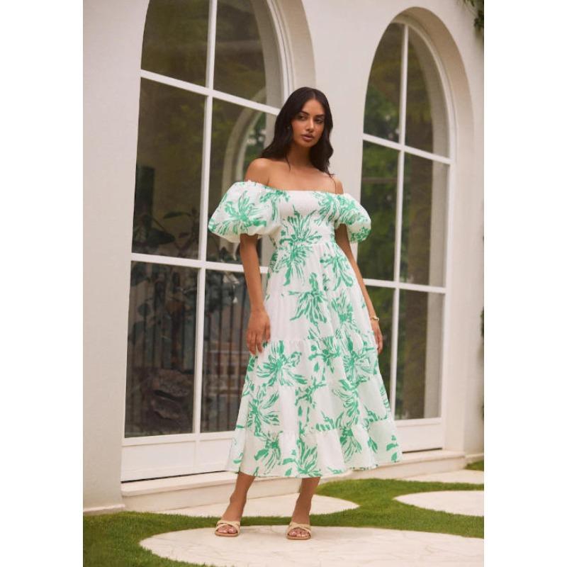Summer hot-selling square-necked bubble-sleeved printed long dress, big swing, waist and thin dating dress