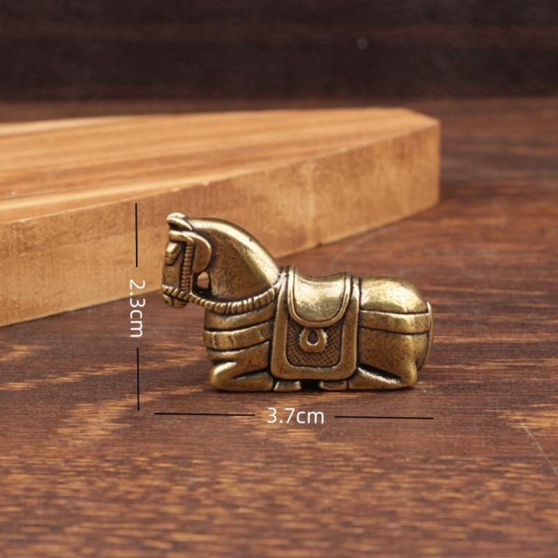 Metal Horse Statue Sculptures Decorative Animal Figurines Tabletop Ornament Symbols Wealth Career Home Decorations