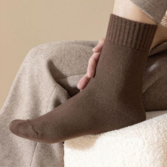 5 Pairs Men's Fleece-Lined Thermal Crew Socks Soft Cozy Winter Floor Socks Thick Warm Mid-Calf Snow Socks