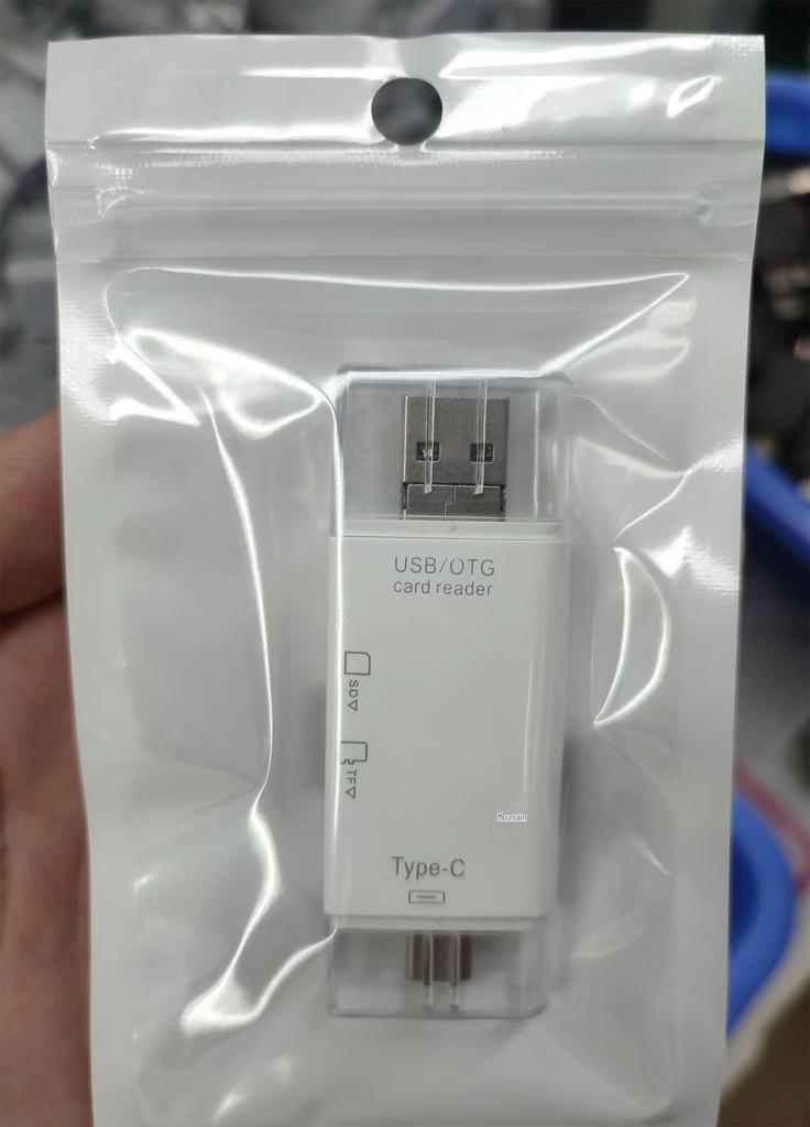 Six-in-One Type-C Multifunctional Card Reader: TF/SD USB Adapter for Computer & Phone