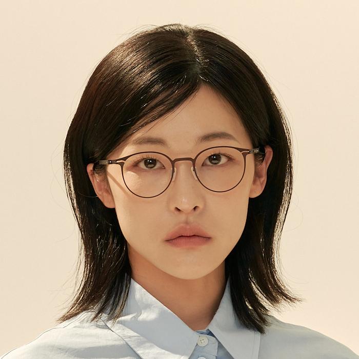 Alloaiweeo [The Air_Flat] Al8304 1616M Ultra-Lightweight Semi-Over Round Brown Eyeglass Frames