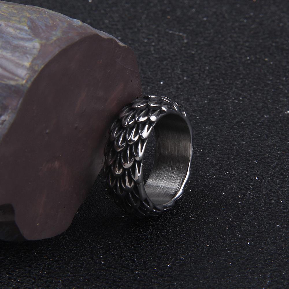 316L rostfritt stål Gothic Nordic Viking Dragon Scales Ring Dragon Scales Ring Snake Smycken Celtic Ouroboros Wrap Around