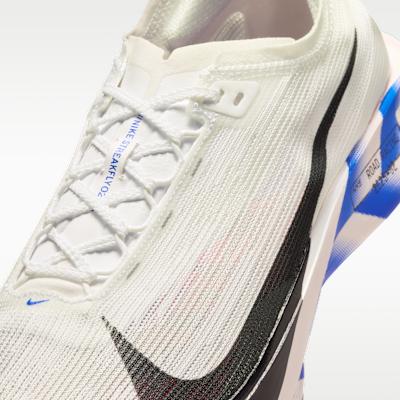 Nike Streakfly 2 'White Racer Blue Bright Crimson Black'