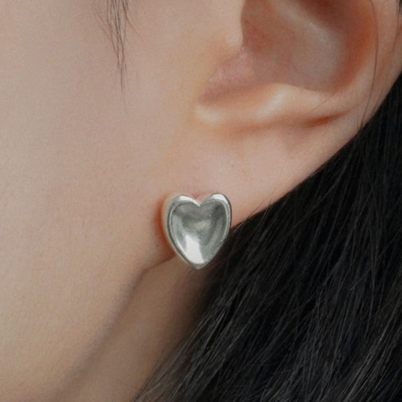 

POSTLUDE [SILVER] CONCAVE HEART E single type