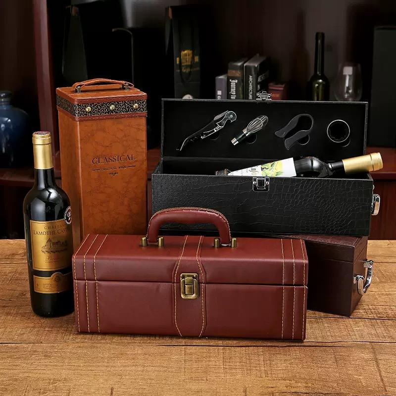 Luxuriöse PU-Leder Weinflaschen Geschenkbox Heimaufbewahrung Organizer Weinflaschenträger Leder Geschenkbox Verpackung Flaschenöffner Set