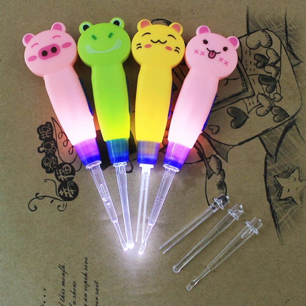 3Pcs/Set Child Cleaning Tool Earwax with Light Spoon LED Cartoon Baby Care Ears Spoon Digging Luminou