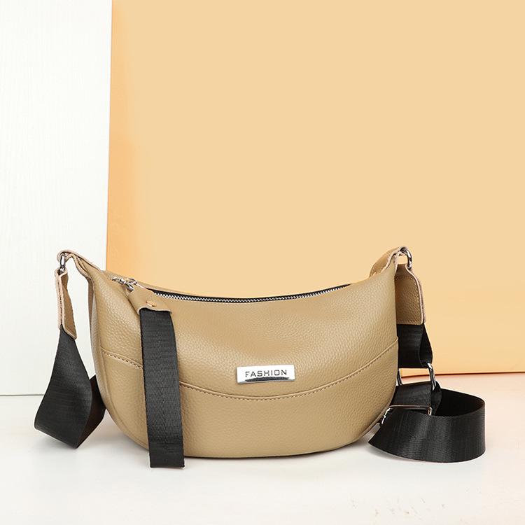 

2025 Autumn/Winter Women s Top Layer Cowhide Shoulder Crossbody Bag 28x9x16cm