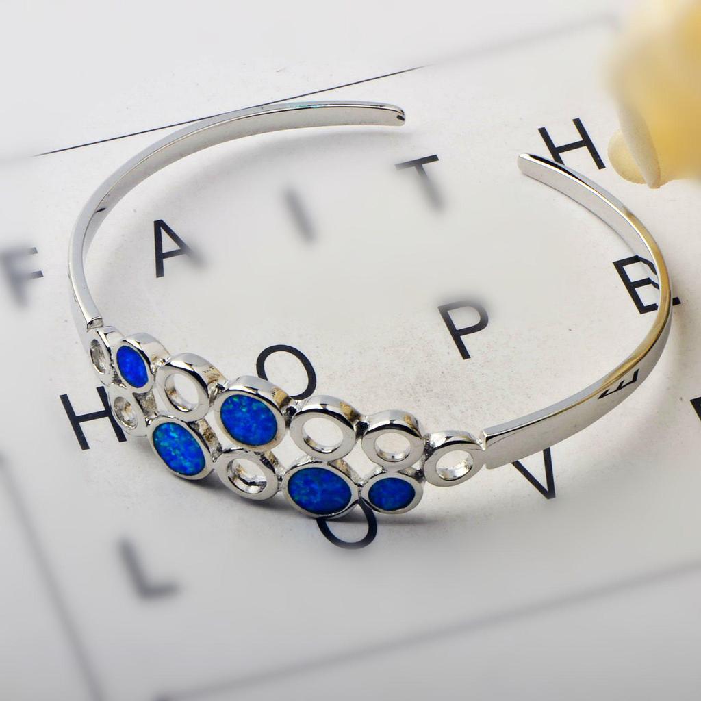 Hawaiian-Style Opal Inlaid Bangle Bracelet Jewelry