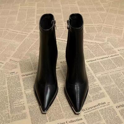 2026 New Autumn and Winter Block Heel Pointed Toe Women's Leather Boots High Heel Single Shoes French Versatile Iron Toe Booties