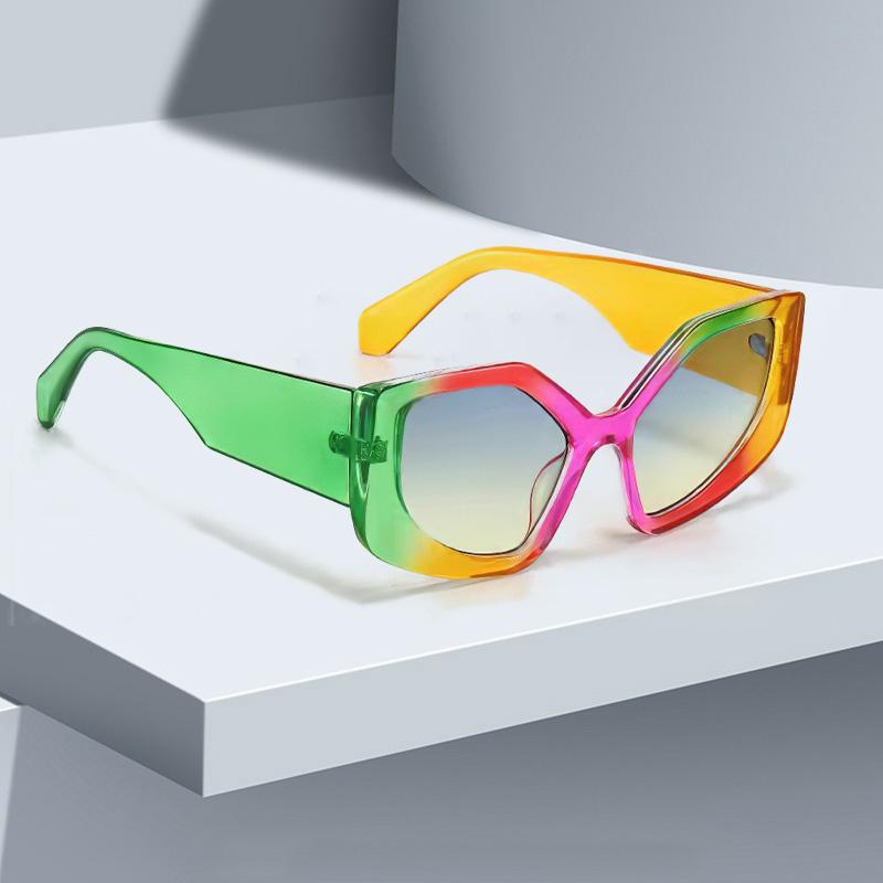 New In Sunglasses Women Colorful Gradient Frame Fashionable Glasses Unique Style Trendy Color Matching Women Glasses