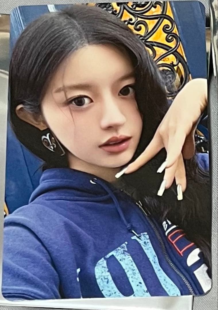 [USED] ILLIT CD purchase bonus: trading card