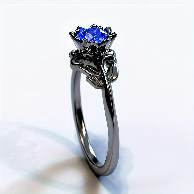 Blumenförmiger Gunmetal-Ring mit Zirkonia-Inlay für Damen