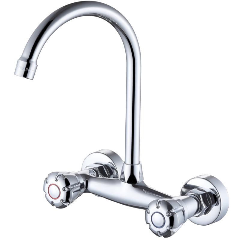 Настенный кухонный смеситель Larsd