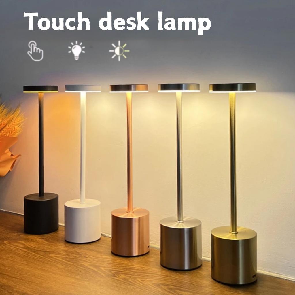 מנורת שולחן מודרנית עם מגע מתכווננת, אור סביבה מתכתי נייד, מתאימה לקישוט שולחנות בחדרי שינה בסלונים שונים