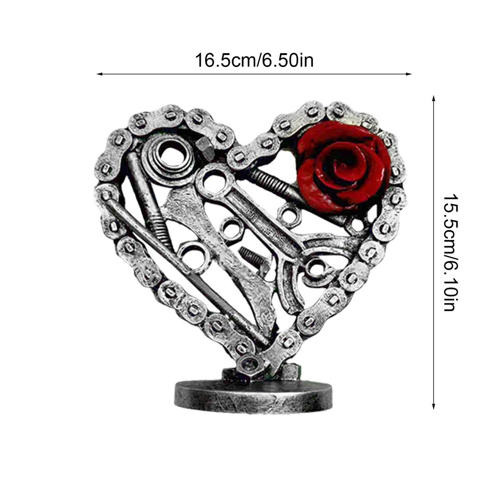 

Retro Heart Shaped Sculpture Eternal Heart Accent Figurine Resin Ornaments Vintage Chain Creative Desktop Decorations For