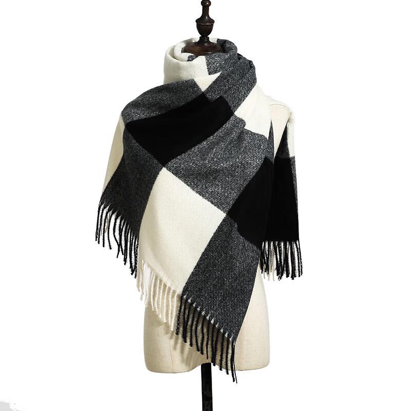

Graphene Heated Plaid Scarf Shawl