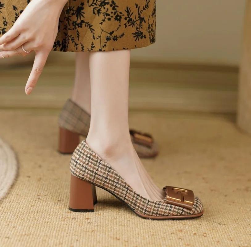 Fashion Square Toe Metal Decoration Chunky Heels Office Women's Shoes Pumps Block Heel On Heeled High Ladies Footwear Elegant Dress Sale