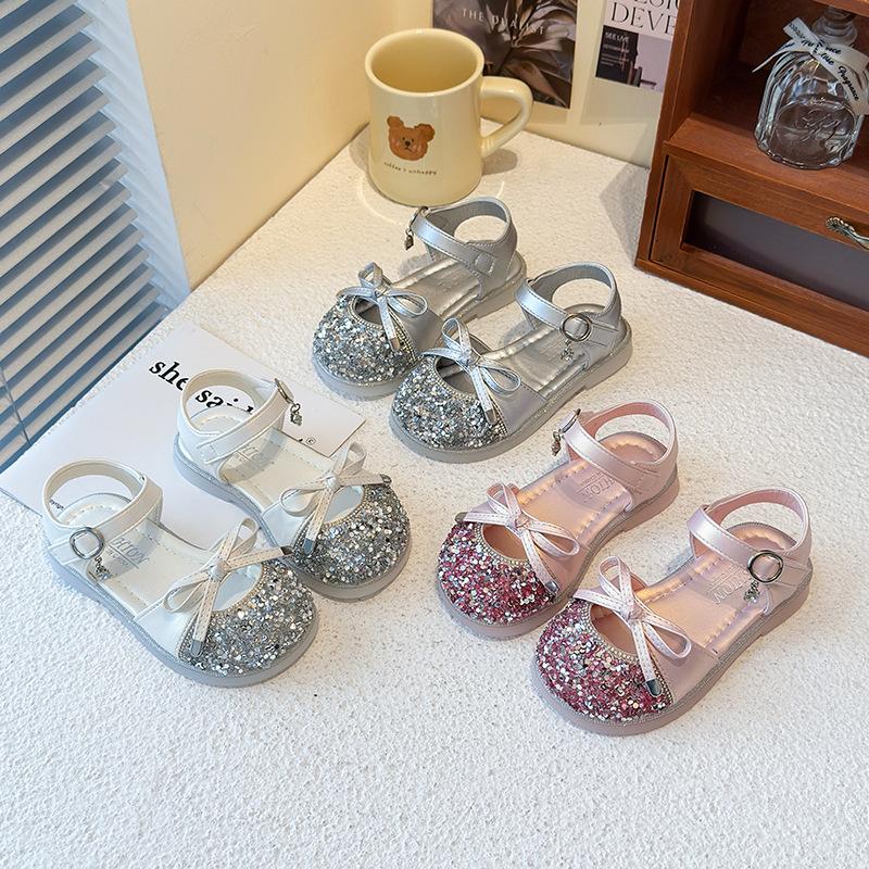 Girls Sandals 2025 Summer New Children's Princess Shoes Girls Bag Head Crystal Shoes Soft Sole Baby Girl Beach Shoes