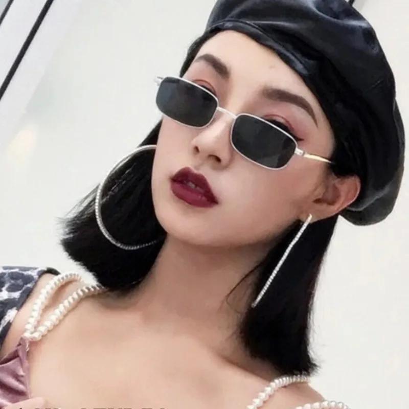 Retro Metall Schmalrahmen Brillen Quadratische Sonnenbrille Sonnenschutz Sonnenbrille Anti-UV Vielseitiger Augenschutz Sunnies Brillen