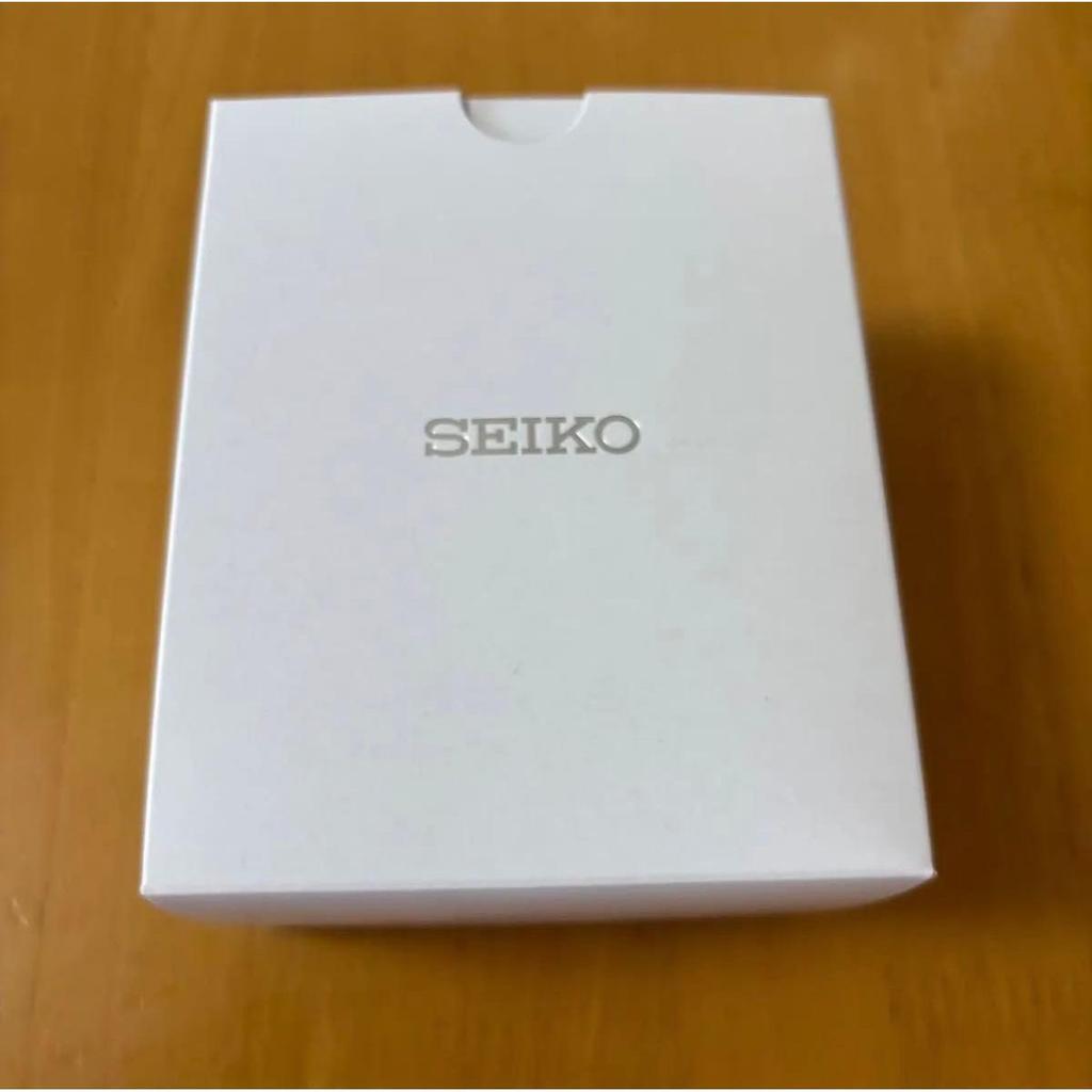 Used SEIKO - cosmetic box, warranty card, price tag - 3 items only