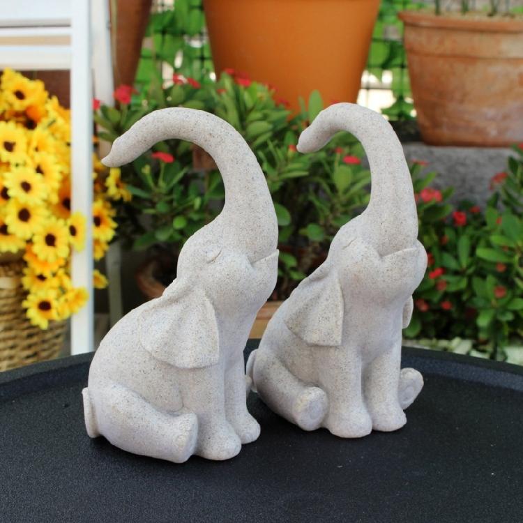 Pair of Elephant Sculpture Resin Statue Love Elephant Designs Figurine Statues for Patio and Indoor Desk Decoration