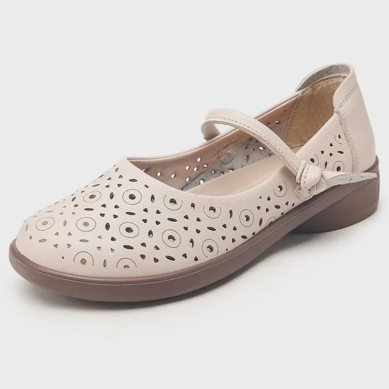 Summer Leather Sandals: Breathable, Non-Slip Soft Sole for Middle-Aged and Elderly Women