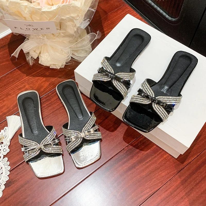 Fashion Shiny Rhinestone Flat Slippers for Women 2025 Summer New Open Toe Sandals Fashionable Beach Party Women's Shoes Flip Flops Women