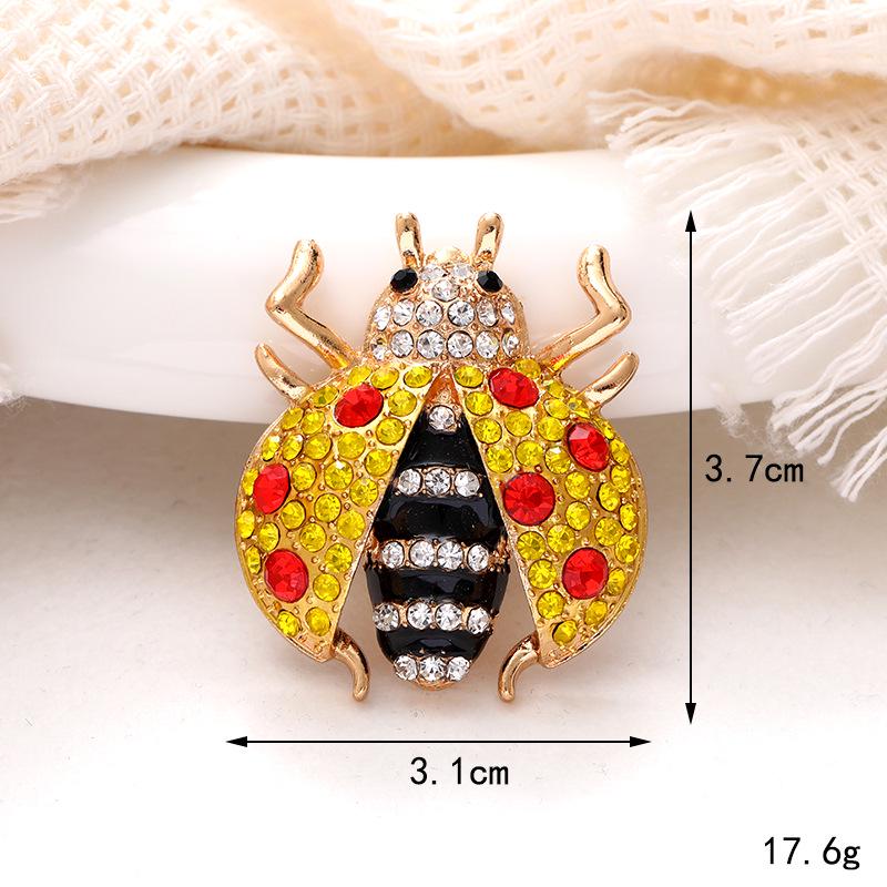 Bijoux d'insectes abeilles et accessoires de coque de téléphone d'inspiration japonaise et coréenne pour femmes