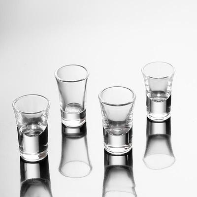 Tazze e bicchieri – Bicchieri e calici