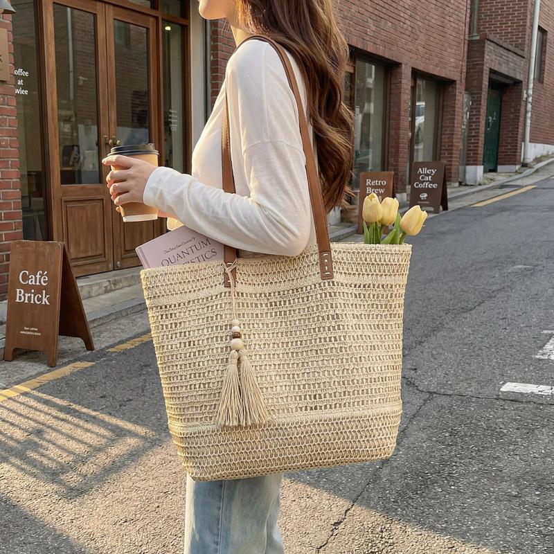 Borsa Tote in Paglia Intrecciata con Manici in Pelle Dettaglio Frangia Borsa da Spiaggia Estiva Moda Donna Grande Capienza