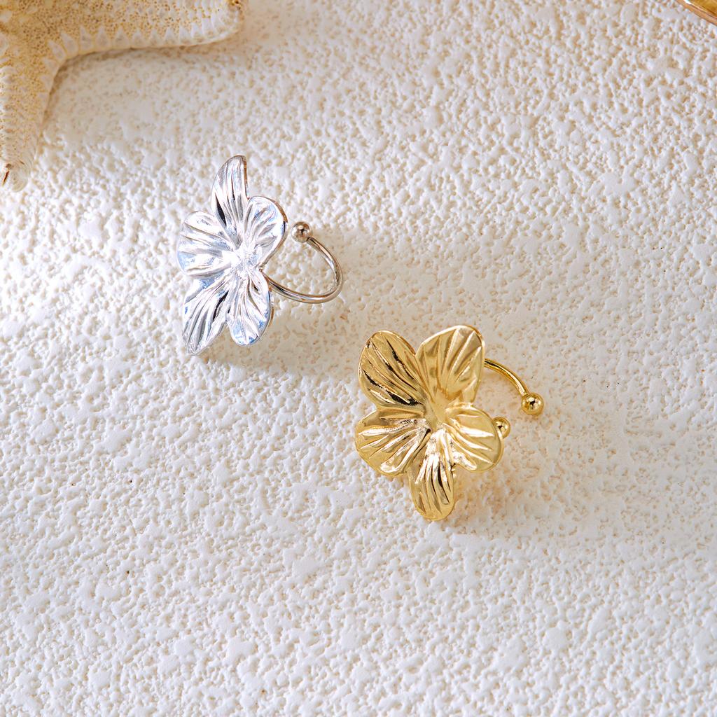 Bohemian Leaves Zircon Ear Clip Earrings For Women Simple Rhinestone Leaf Cartilage Ear Cuff Wedding Party Banquet Jewelry Gifts