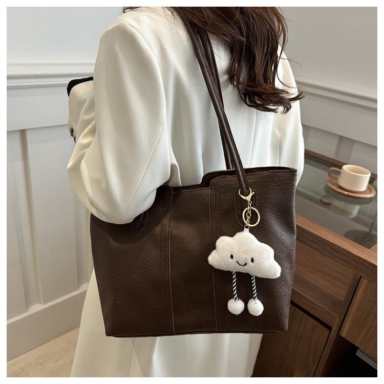 Korean Casual Large Capacity Women's Tote Bag - 2024 Trendy Simple Handbag for Versatile Commutes