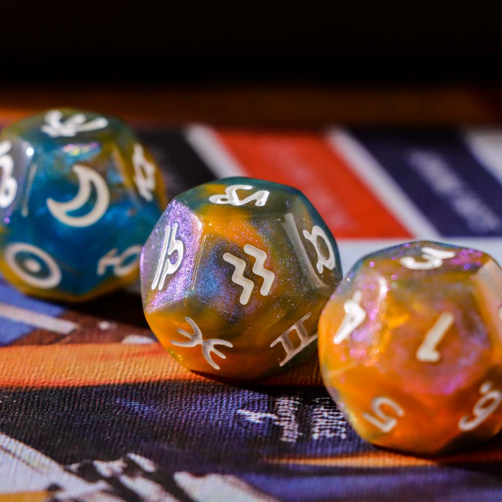 Constellation dice star dice polyhedron 12-sided quicksand dice a set of three board games dice planet house constellation