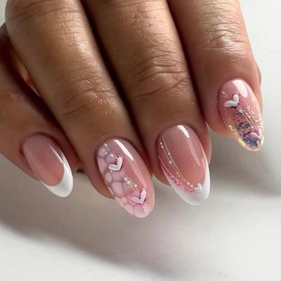 24Pcs Short Almond French Tip Press On Nails With Love Heart Sequins Shiny Reusable Full Cover False Nail Tips
