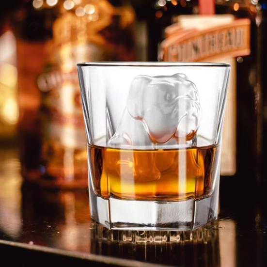 Forma na ledové kostky Bulldog Velká forma na led 3D tvary psů Pomalu tající formy na ledové kostky na whisky koktejly bourbon