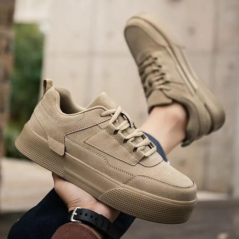 Fashion Vintage Men Casual Work Shoes Men Skateboard Shoe Wear-resistant Damping Sport Training Sneaker Flat Shoe zapatos para hombre 48