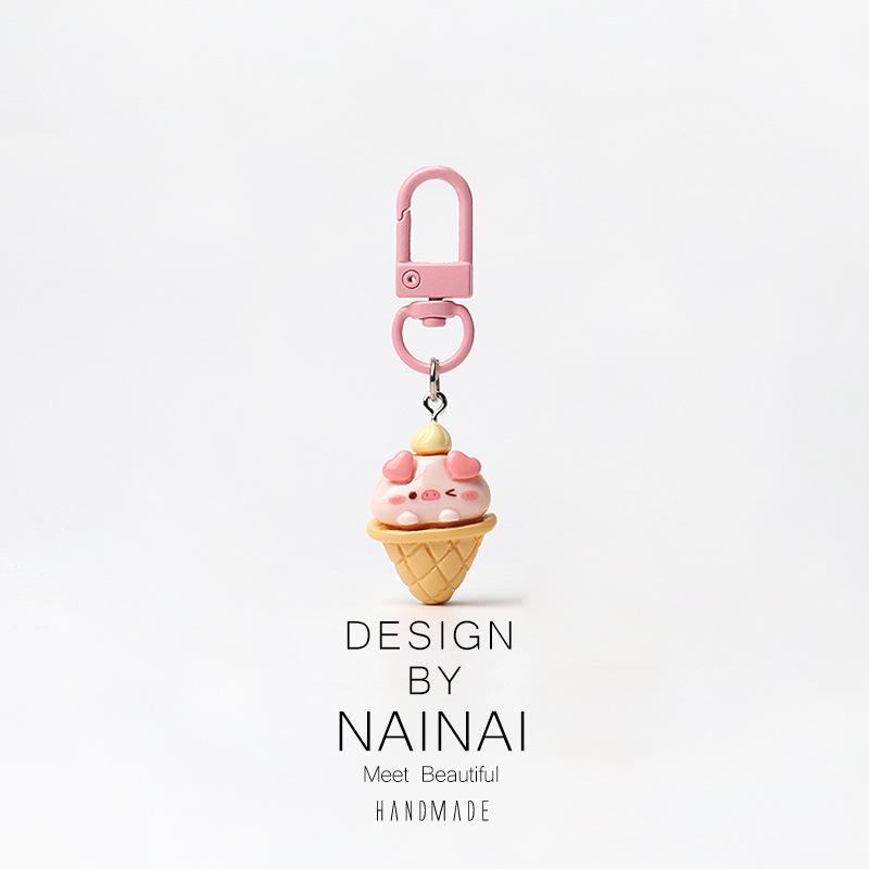 Pink Pig Dessert Keychain Pendant: Cute Cartoon Jewelry Accessory for Girls