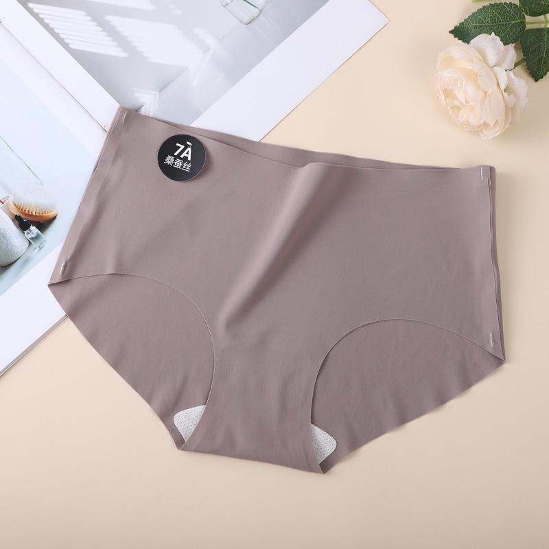 Women's Seamless Mid-Waist Yoga Panties - Ice Silk, Breathable, Quick-Drying, Antibacterial