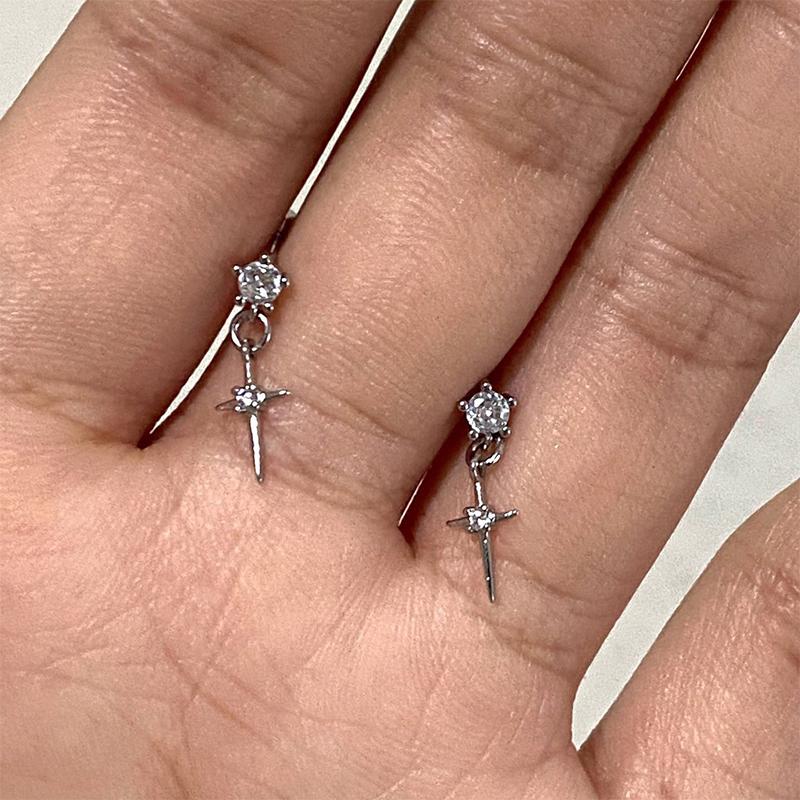 1Pair Beautiful  Zircon Stud Earrings For Women Cute Jewelry Accessories
