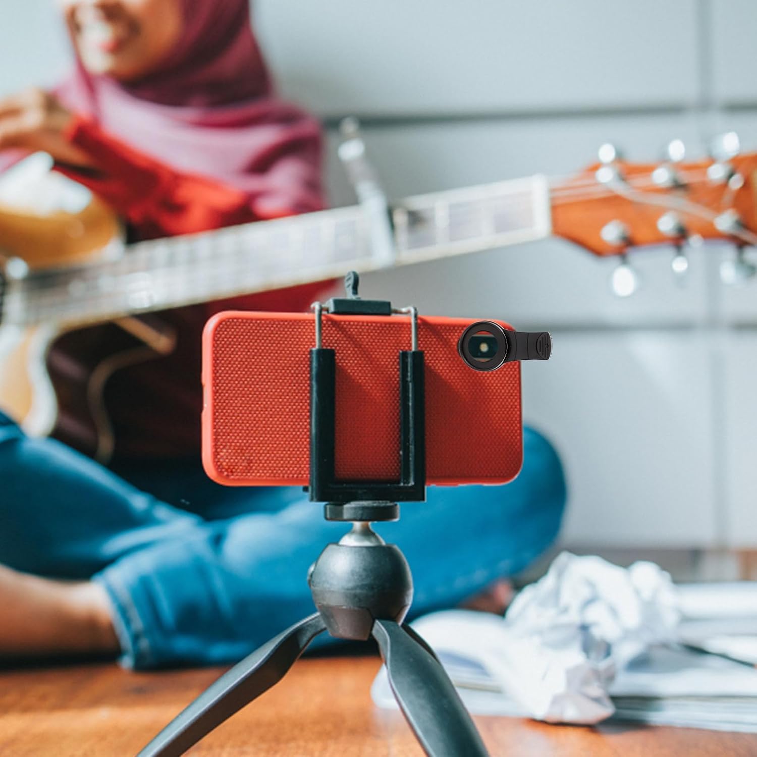 

HemoblloPhone Camera Lens: 37mm 15X Macro Lens, for Phone Camera Clip-on Magnifying Lens for Close-up Photography External Glass Optic Lens