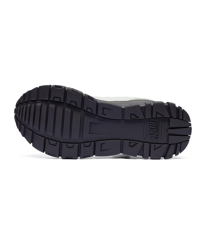 Akiii Classic Urban Tracker Phantom Gray