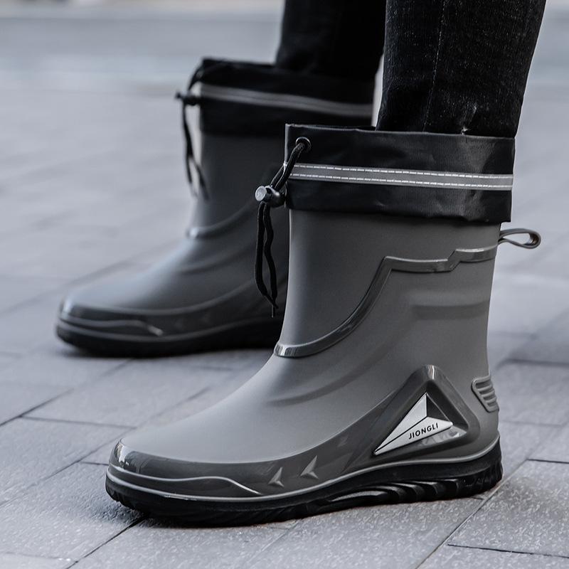 Men's Short Tube Water Boots Waterproof Shoes Anti Slip Thick Soled Rain Boots Outdoor Work Rain Boots