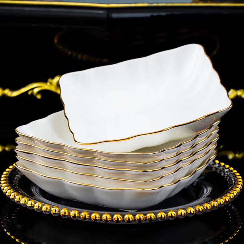 Набор из 4 керамических квадратных тарелок Tai Shun, 8 дюймов, Золотой Лотос (6 упаковок)