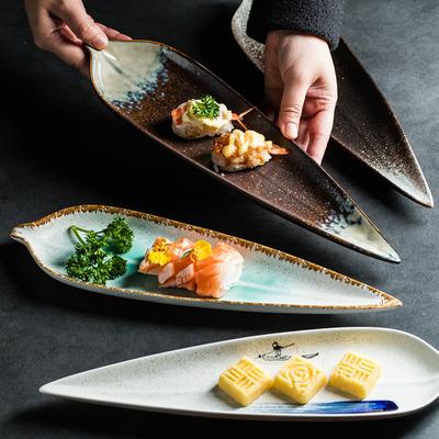 Japon Tarzı Seramik Sofra Takımı Uzun Tabak Yaprak Şeklinde Suşi Atıştırmalık Tabağı Barbekü Tabağı Balık Tabağı Restoran Suşi Yemekleri
