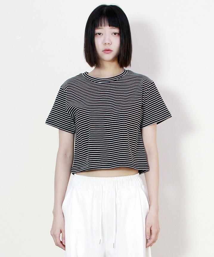 Deumakeu Loose Fit Pinstripe Crop Short Sleeve T-Shirt Black