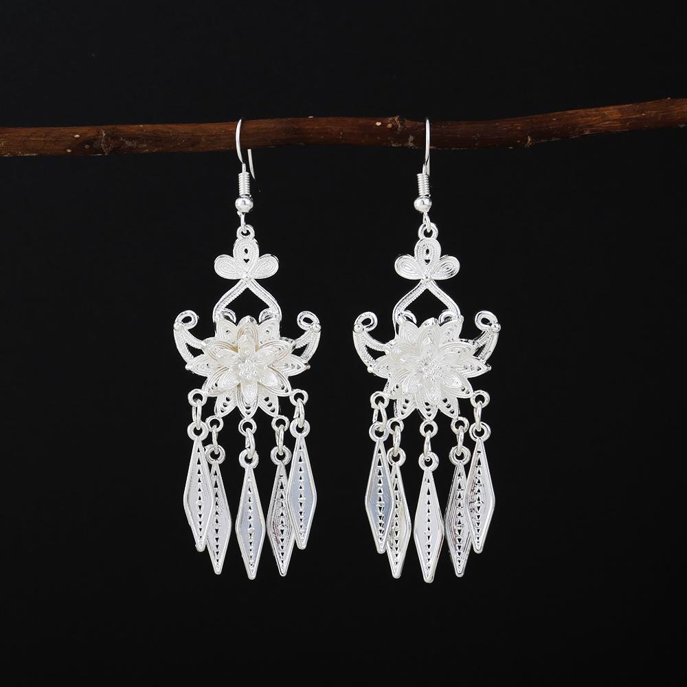 Miao Silver Tassel Earrings: Ethnic Style, Fashionable Exaggeration, Light Luxury Design